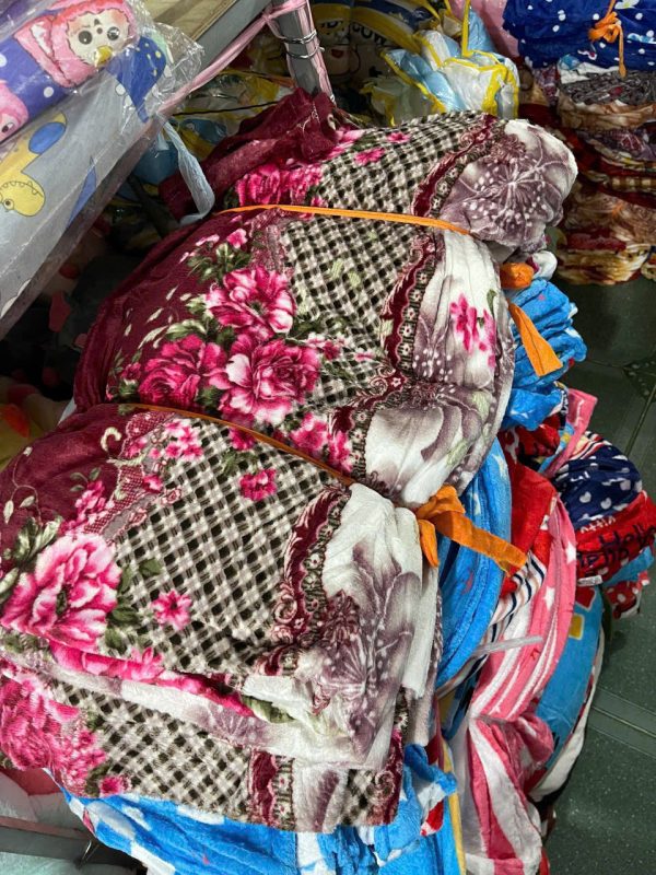 Bỏ Sỉ Mền Nhung – Chăn Lông Cao Cấp Nhiều Mẫu, Giá Xưởng Tận Gốc - Ảnh 18